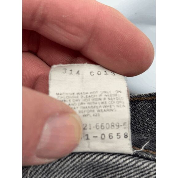 Vintage Women’s Levi’s 501 Denim Black Jeans 13501-0658 USA Made 90s Sz 27x27 - Picture 11 of 11
